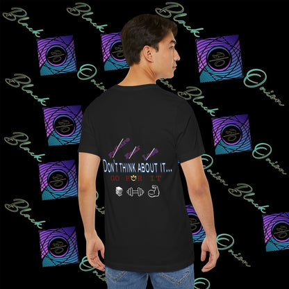 BlackOnion T-Shirt with Workout Motif “Don't Think About It, Go For It!” V2 💪🔥🫵