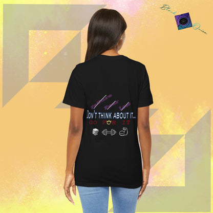 BlackOnion T-Shirt with Workout Motif “Don't Think About It, Go For It!” 💪🔥🫵