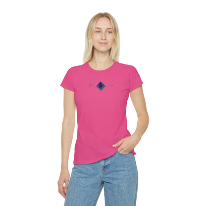 BlackOnion Women's Iconic T-Shirt - with Workout Motif 💯🌸💋